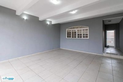 Sobrado, 3 quartos, 240 m² - Foto 2
