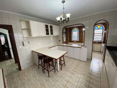 Casa, 3 quartos, 200 m² - Foto 2