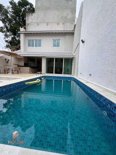 Casa, 3 quartos, 477 m² - Foto 1