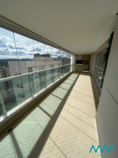 Apartamento, 3 quartos, 245 m² - Foto 1