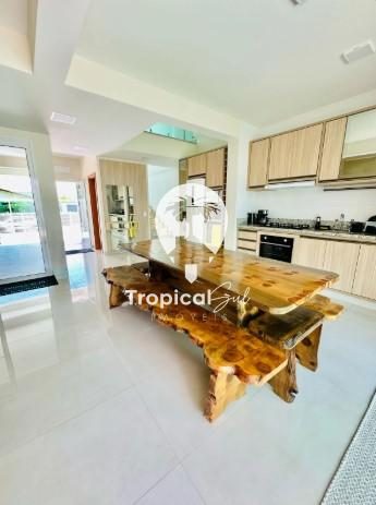 Casa, 2 quartos, 203 m² - Foto 4