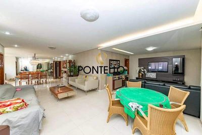 Casa, 4 quartos, 267 m² - Foto 1