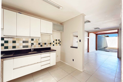 Casa, 3 quartos, 110 m² - Foto 1