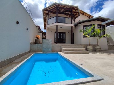 Casa, 4 quartos, 290 m² - Foto 1