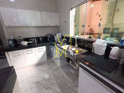 Casa, 5 quartos, 179 m² - Foto 4