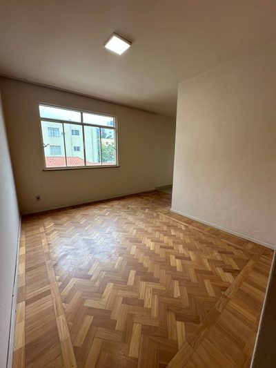 Apartamento, 3 quartos, 100 m² - Foto 1