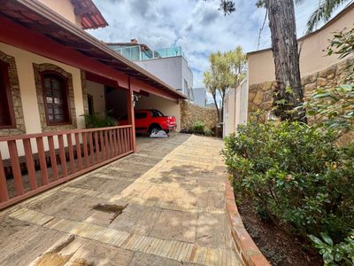 Casa, 3 quartos, 360 m² - Foto 1