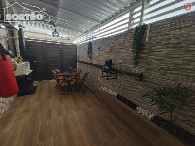 Casa, 5 quartos, 120 m² - Foto 2