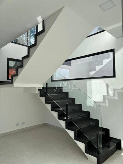 Sobrado, 4 quartos, 200 m² - Foto 2