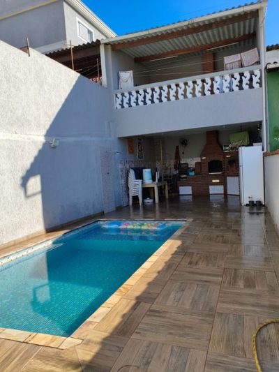 Casa, 3 quartos, 250 m² - Foto 1
