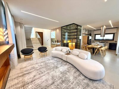Casa, 4 quartos, 404 m² - Foto 1