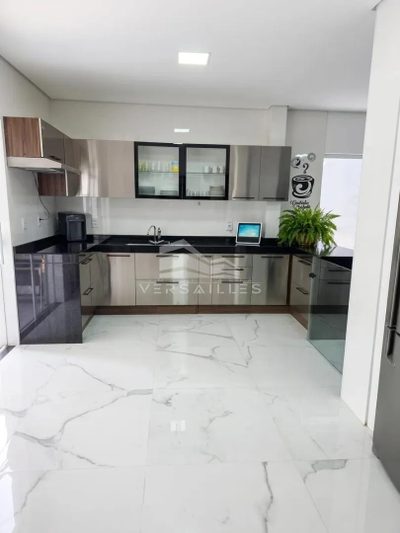 Sobrado, 4 quartos, 250 m² - Foto 4