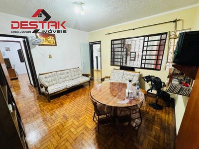 Casa, 3 quartos, 175 m² - Foto 1