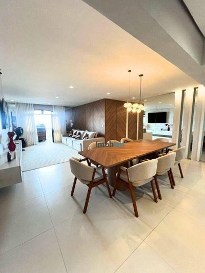 Apartamento, 3 quartos, 159 m² - Foto 1