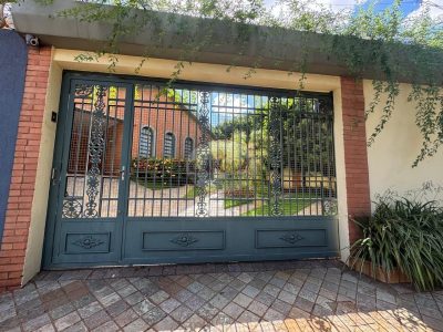 Casa, 3 quartos, 210 m² - Foto 1
