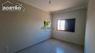 Casa, 5 quartos, 168 m² - Foto 3
