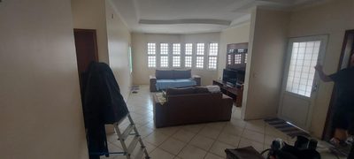 Casa, 4 quartos, 280 m² - Foto 1