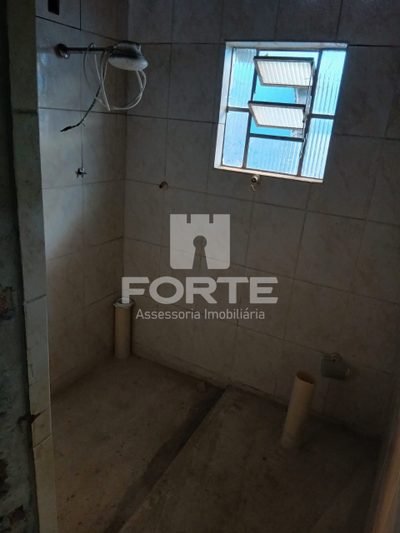 Casa, 1 quarto, 150 m² - Foto 2