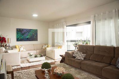 Apartamento, 3 quartos, 167 m² - Foto 2