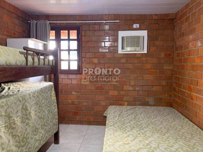 Casa, 4 quartos, 170 m² - Foto 2