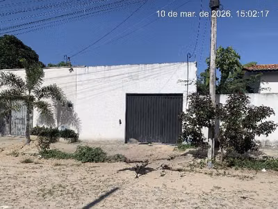 Casa, 2 quartos, 198 m² - Foto 1