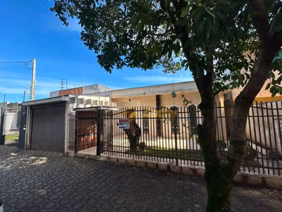 Casa, 4 quartos, 360 m² - Foto 1