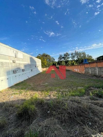 Terreno, 1800 m² - Foto 1