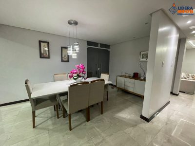 Casa, 4 quartos, 180 m² - Foto 1