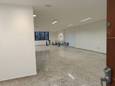 Sala-Conjunto, 185 m² - Foto 1
