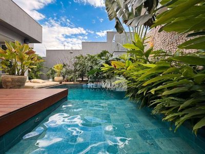 Casa, 3 quartos, 250 m² - Foto 1