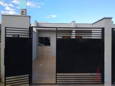 Casa, 2 quartos, 55 m² - Foto 1
