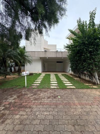 Casa, 3 quartos, 205 m² - Foto 1