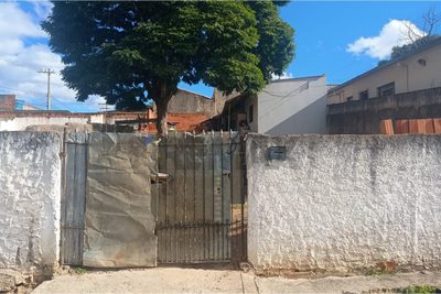 Casa, 1 quarto, 42 m² - Foto 1