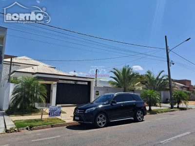 Casa, 4 quartos, 200 m² - Foto 2
