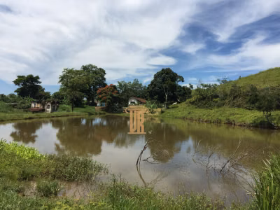 Fazenda, 304 m² - Foto 1