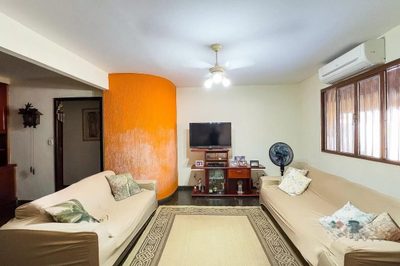 Casa, 4 quartos, 245 m² - Foto 2