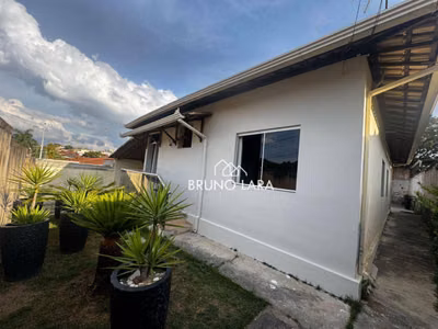 Casa, 3 quartos, 250 m² - Foto 1