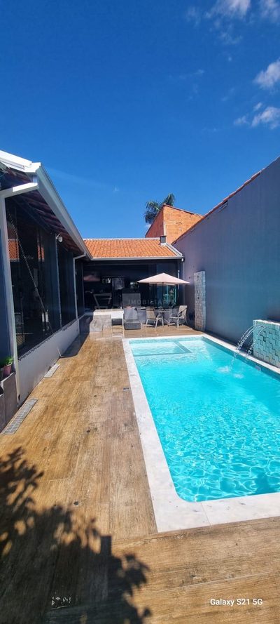 Casa, 2 quartos, 229 m² - Foto 1