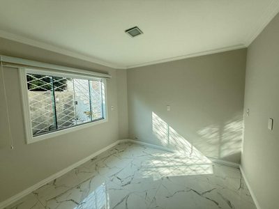 Casa, 5 quartos, 280 m² - Foto 4