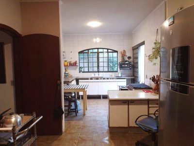 Casa, 3 quartos, 188 m² - Foto 1