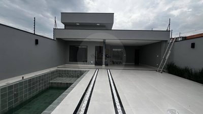 Casa, 3 quartos, 172 m² - Foto 1