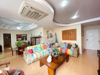 Apartamento, 3 quartos, 139 m² - Foto 1