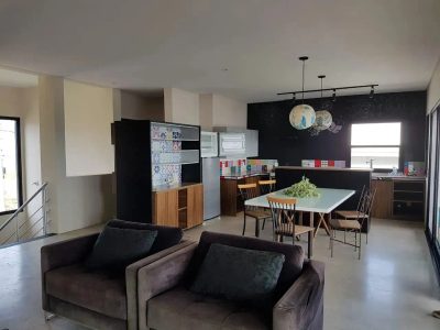 Casa, 3 quartos, 250 m² - Foto 2