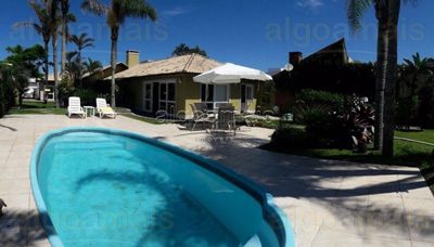 Casa, 3 quartos, 250 m² - Foto 1