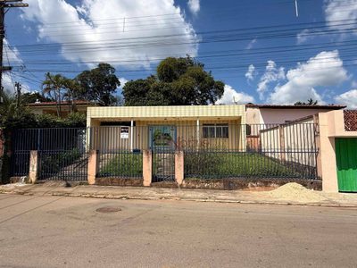 Casa, 4 quartos, 530 m² - Foto 1