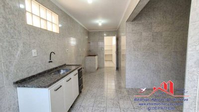 Casa, 4 quartos, 255 m² - Foto 3