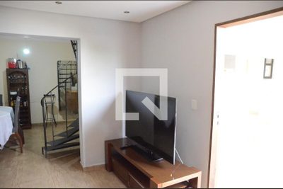 Casa, 2 quartos, 247 m² - Foto 2