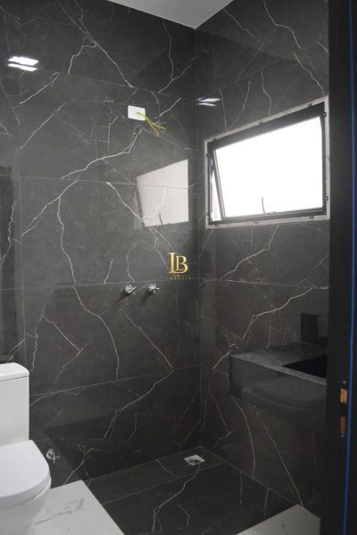 Casa, 4 quartos, 305 m² - Foto 4