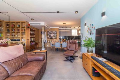 Apartamento, 3 quartos, 93 m² - Foto 2