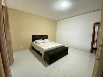Chácara, 3 quartos, 1086 m² - Foto 4